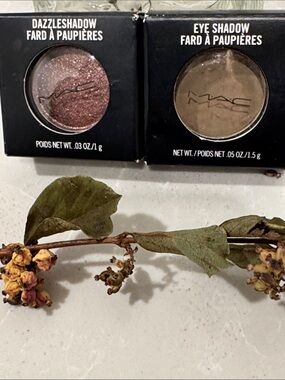 MAC Cosmetics Dazzleshadow & Eyeshadow